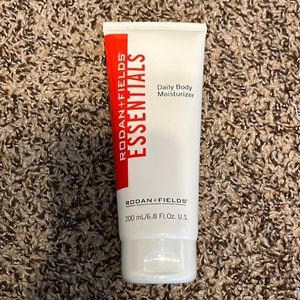 Rodan and Fields daily moisturizer never been open
